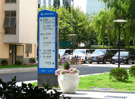 耿马哪些因素影响宣传栏的制作？